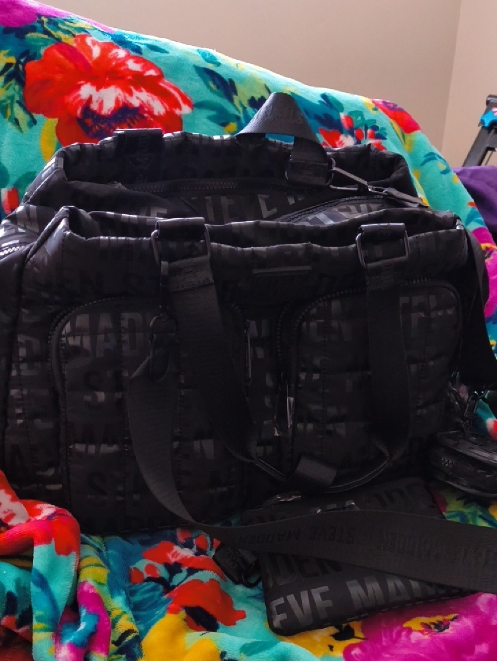 Steve Madden Black Weekender Bag NWOT